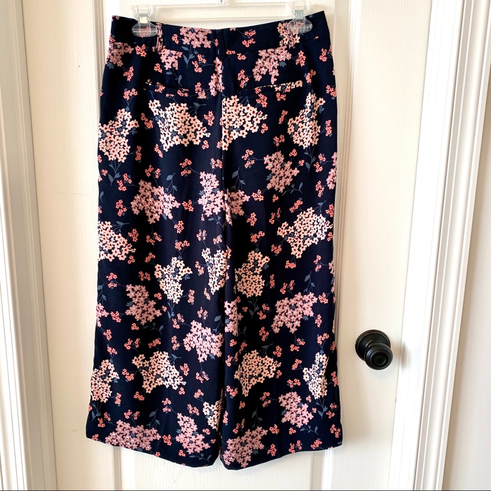 Loft Petites Blue Floral Culottes - Picture 2 of 8